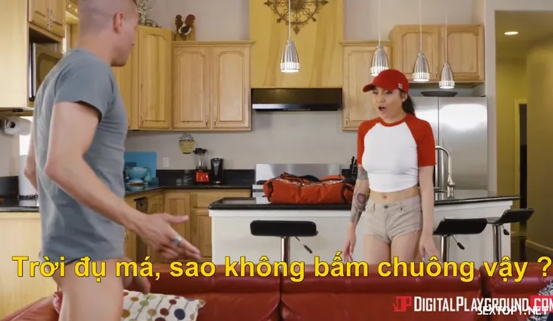 Bé tiktoker sinh viên chân dài chịch mà em cứ quay lại nhìn anh